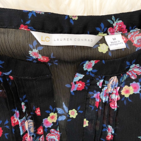 Lauren Conrad Black Floral Sheer Blouse Size M - Picture 2 of 6